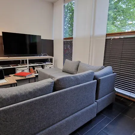 Moderno Con Garaje Privado Appartement *